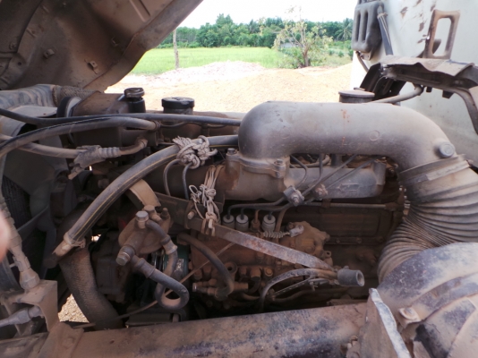 HINO 10 ล้อท้ายเป็ด