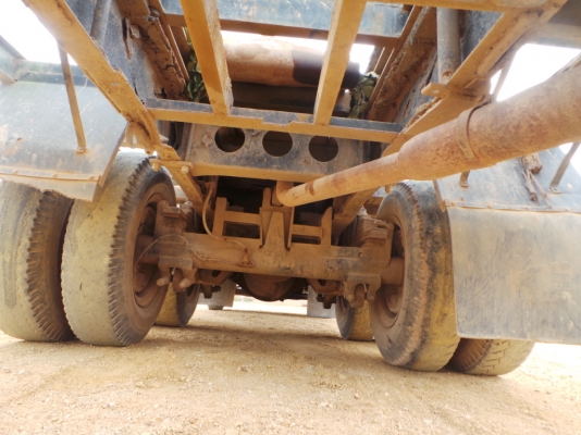 HINO 10 ล้อท้ายเป็ด