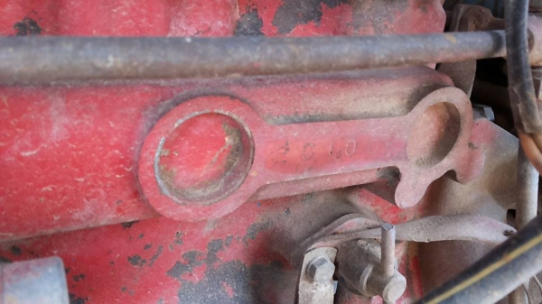 **155,000 บ.ต่อรอง**ขายรถไถเพลาเดียว FORD 5000 รุ่นรวงข้าว วางเครื่องHINO EC100-145แรง 6สูบ เครื่องแรงๆ แห้งๆ ไม่เยิ้ม ปั้มดีแรง เกียร์เดิม เข้าง่ายไม่หลุด ระบบไฮฯ ใช้งานได้ปกติ บิ้วใหม่ เช็คใหม่ สีสันดี บอดี้สวย ยางดี4เส้น อุุปกรณ์ พร้อมทำงาน 2ชิ้น สภาพด