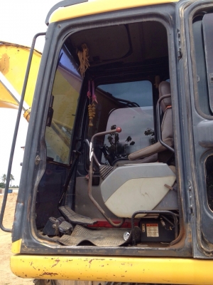 KOMUTSU200-6 KOMUTSU200-6