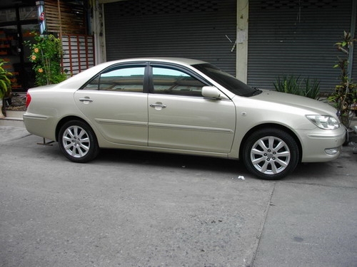 ขาย CAMRY 2.4Q สีทอง ตัวท๊อป ปี02 ติดแก๊สLPGหัวฉีดถังโดนัท วิ่งแสนสาม ประกันเพิ่งต่อ ราคา 329000 บาท