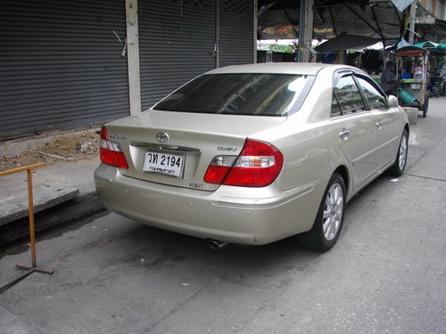 ขาย CAMRY 2.4Q สีทอง ตัวท๊อป ปี02 ติดแก๊สLPGหัวฉีดถังโดนัท วิ่งแสนสาม ประกันเพิ่งต่อ ราคา 329000 บาท