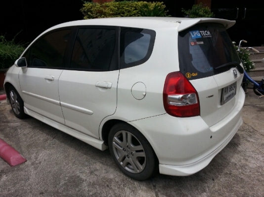 แจ๊ส05 ท็อป วีเท็ค ABS AIRBAG ออโต้ แก๊สหัวฉีด