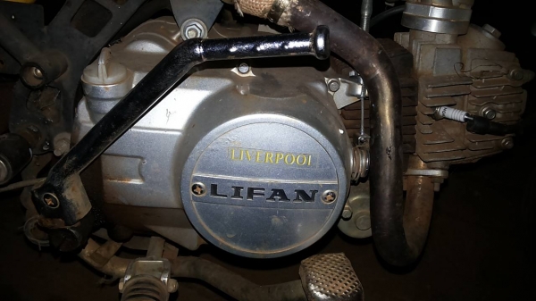 **14,000 บ.ต่อรอง**ขาย มอ'ไซค์ น้อย แต่งสไตล์ วิบาก ราคาเบาๆ สตาร์ทเท้า คลัชมือ ดิสเบรคหน้า ดรัมเบรคหลัง(ดิสหน้าต้องเช็ค) เครื่อง4จังหวะ LIFAN-110 ไดฯล่าง สตาร์ทเท้า เครื่องดี แรงดี เกียร์ดี เข้าง่าย โชคหลังเดี่ยว ล้อ อลูมิเนียม หน้า-หลัง ยางดีทั้ง2เ