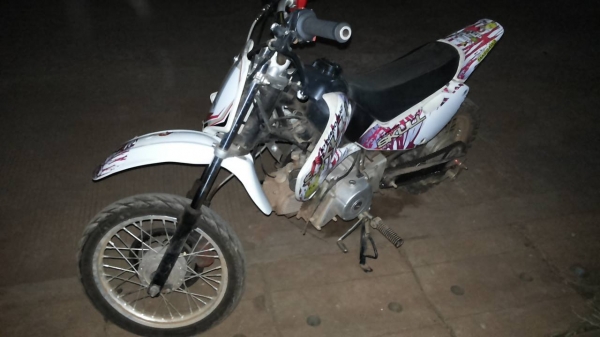 **14,000 บ.ต่อรอง**ขาย มอ'ไซค์ น้อย แต่งสไตล์ วิบาก ราคาเบาๆ สตาร์ทเท้า คลัชมือ ดิสเบรคหน้า ดรัมเบรคหลัง(ดิสหน้าต้องเช็ค) เครื่อง4จังหวะ LIFAN-110 ไดฯล่าง สตาร์ทเท้า เครื่องดี แรงดี เกียร์ดี เข้าง่าย โชคหลังเดี่ยว ล้อ อลูมิเนียม หน้า-หลัง ยางดีทั้ง2เ