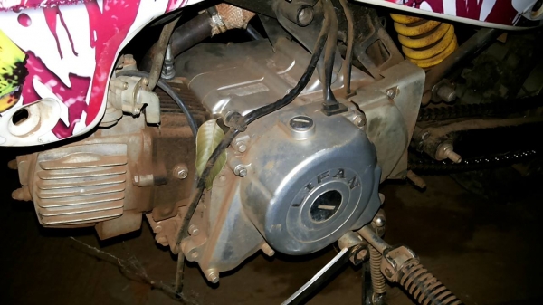 **14,000 บ.ต่อรอง**ขาย มอ'ไซค์ น้อย แต่งสไตล์ วิบาก ราคาเบาๆ สตาร์ทเท้า คลัชมือ ดิสเบรคหน้า ดรัมเบรคหลัง(ดิสหน้าต้องเช็ค) เครื่อง4จังหวะ LIFAN-110 ไดฯล่าง สตาร์ทเท้า เครื่องดี แรงดี เกียร์ดี เข้าง่าย โชคหลังเดี่ยว ล้อ อลูมิเนียม หน้า-หลัง ยางดีทั้ง2เ