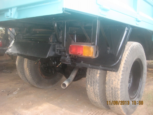 อยากขายรถ ดั้ม 6 ล้อ ยาง 900 /  20