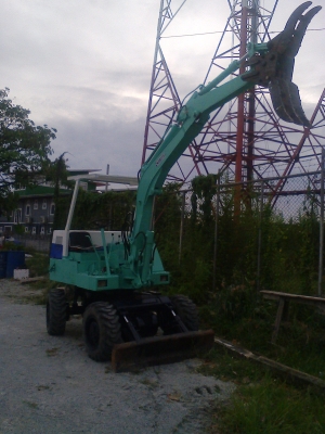 รถขุดล้อยาง 20 pw 240,000 บาท