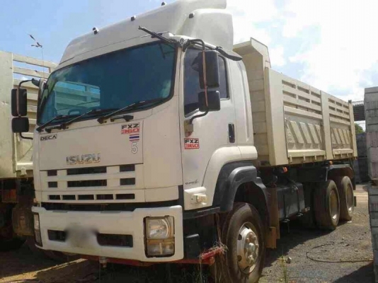 รถอีซูซุ 10 ล้อดั้ม 360 แรงม้า ปี 52  ( รถวิ่ง 14x,xxx  - 15x,xxx กม. )   ( มีขาย 2 คัน )    สนใจติดต่อ 081 - 6079515