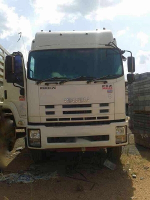 รถอีซูซุ 10 ล้อดั้ม 360 แรงม้า ปี 52  ( รถวิ่ง 14x,xxx  - 15x,xxx กม. )   ( มีขาย 2 คัน )    สนใจติดต่อ 081 - 6079515