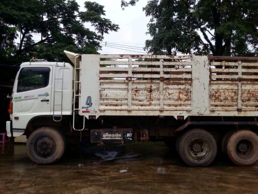 ขายรถบรรทุกสิบล้อดัมพ์ HINO 500 เครื่อง 330 แรง รถเดือนมีนาคม 2557 ทะเบียนพร้อมใช้