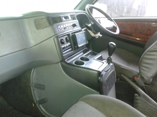 รถตู้เบนท์เครื่องดีเซลรถสวยภายในสวย เอกสารทะเบียนพร้อม