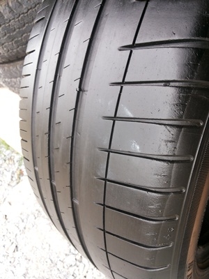 ขายยาง205/50/16 ปี 2110 MICHERLIN PILOT 3 1 ชุด