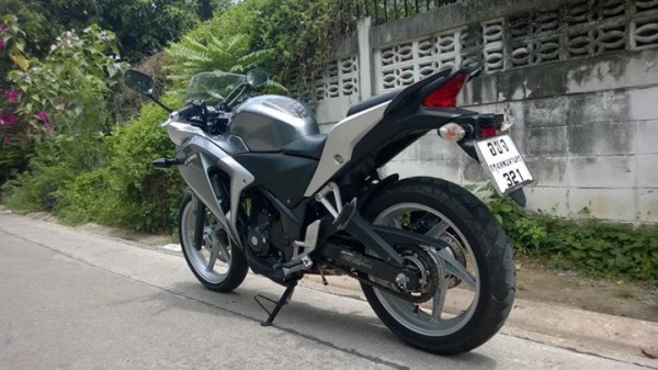 ทะเบียนสวย CBR 250ABS 2012 วิ่งน้อย ส่งฟรีทั่วไทย โอนฟรี ต่อรองได้