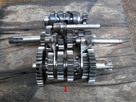 ขายอะไหล่ คาจิว่าสเตลล่า รายการสินค้าร่วมค่าส่งแล้วสนใจติดติดต่อ (กบรถเก่าแพร่)