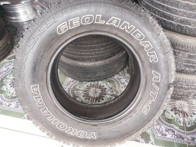 ขายยาง245/70/16 ปี 1410 YOKOHAMA GEOLANDAR AT 1 คู่