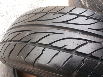 ขายยาง175/70/13 ปี 0410 DUNLOP LM703 1 คู่