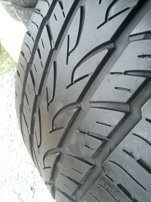 ขายยาง225/40/18 ปี 11 YOKOHAMA Adrive 1 คู่