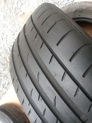 ขายยาง235/40/18 ปี 0611 Continenal Sport 3 1 คู่