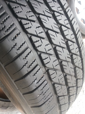 ขายยาง265/65/17 ปี 1611 MICHELIN CROSS 1 ชุด ขายยาง265/65/17 ปี 1611 MICHELIN CROSS 1 ชุด