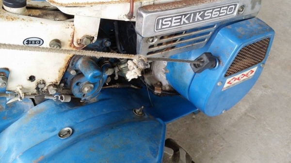 รถไถเดินตาม  ISEKI เก่าญี่ปุ่น สภาพพร้อมใช้งาน เครื่องยนต์ติดง่าย แถมฟรี !!! ชุดคลาดดิน+ล้อเหล็ก