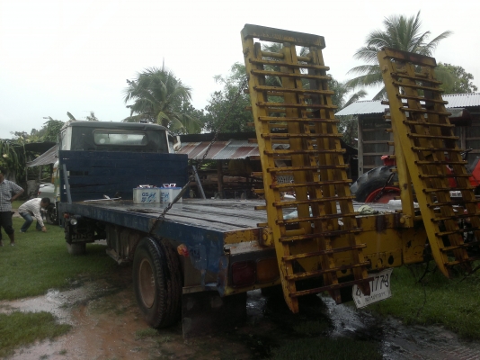 ขายรถเทเลอร์หกล้อฮีโน่Kmหางปลาขึ้นรถเกี่ยวเล็ก