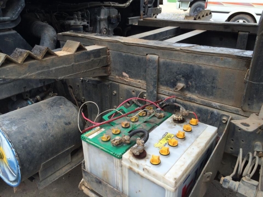 ขาย6ล้อดั้ม มีสโลกลางด้วยครับ เสื่อเพา F เครื่องดี ครัชซีสวย ขาย สด- ผ่อน