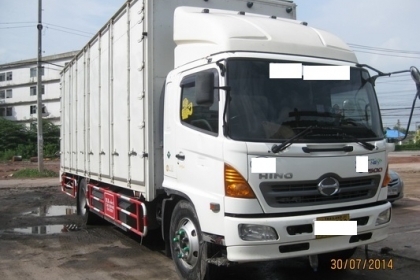 ขาย Mega 500 ปี 54  ตู้สิบบาน 7.6 m วิ่งน้อย รถสวยพร้อมใช้ โทร 088-4501277 เครื่องคอมมอลเรวสุดประหยัดสภาพดีเดิมๆ คัซซีสวยกริ๊ป ยางเรเดียล 11/22.5 ดอกเยอะทุกเส้น ตู้สวยไม่รั่วไม่ผุ หัวสวยบางเดิมภายในสวยแอร์เย็น