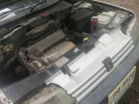 ขาย Peugeot 405 GR 2.0 เครื่องโตโยต้า  3S ออโต้ พร้อมซิ่ง เล่มเอกสารพร้อมโอน ภาษี58 ติดแก็สแล้ว