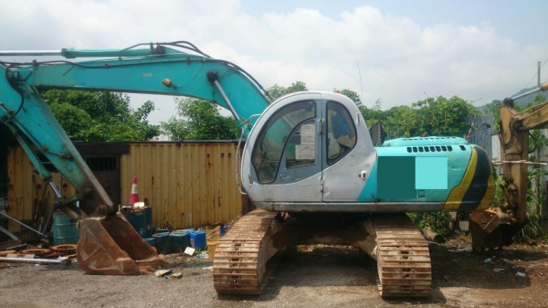 SK200-2