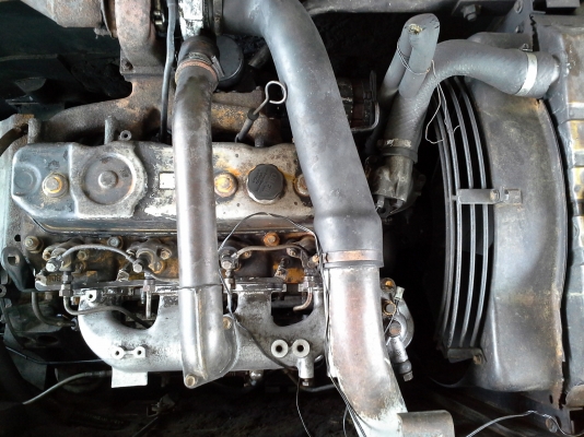 ขายรถแมคโฮ  HITACHI   EX 120-2  เลขตัวถัง  12 N-32857   เลขเครื่อง  =4BD1-995884   รถนำเข้าเก่านอก  เครื่องดี  ปั้มแรงทำงานไว  ไฟฟ้าเต็ม ปั้มนิ้วรถยังไม่เคยใช้งานในไทย  มีเอกสารแจ้งจำหน่ายพร้อง ขายราคาถูก  เจ้าของขายเองค่ะ