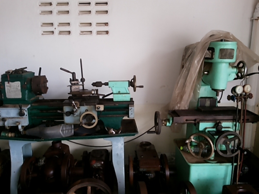 ขายเครื่องกลึงกับมินลิ่ง