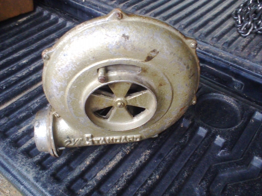 ตัวเป่าลม 2 นิ้วครึ่งสภาพเดิมๆเป็นของสแตนดาสครับเสียบได้ทั้งวันครับ ลมแรง  ขนาด 2.5 นิ้ว  มีเสียงหวีดบ้างครั้ง  มอเตอร์ดีครับราคานี้ค้มครับ