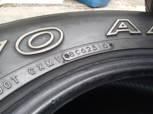 ยางtoyo245/70/16ปี10 ดอกสวยๆ