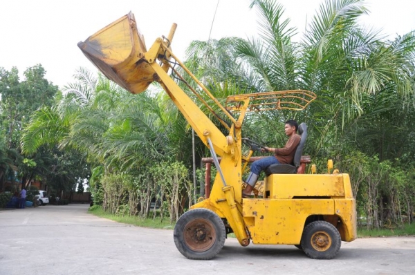 ขายรถตัก TOYOTAสวยเดิมจากญี่ปุ่น งากระดก ยังไม่เคยใช้ในไทย 95,000เท่านั้น