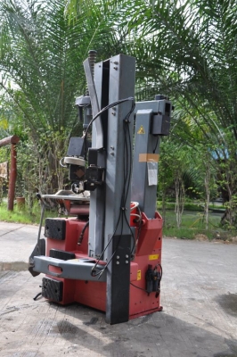 ขายเครื่องถอด เปลี่ยนล้อ-ยาง สวยเดิมจาญี่ปุ่นยังไม่เคยใช้ในไทย 28,000เท่นั้น!!!