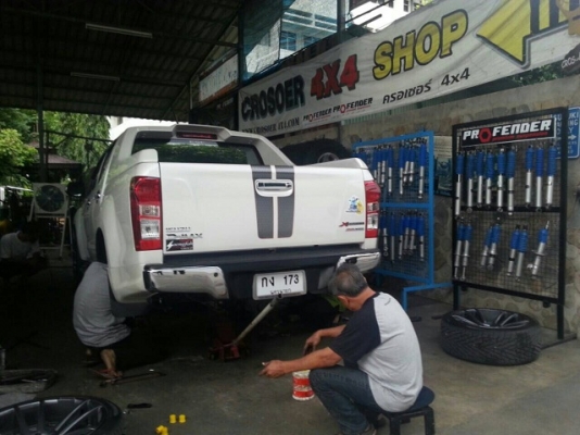 โช๊คอัพรถกระบะ isuzu by Shock Profender