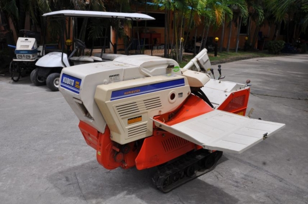 ขายรถ นวดข้าว(เมล็ดพันธ์)ต่างๆKUBOTA ตีนตะขาบ สภาพสวยเดิมจากญี่ปุ่น ขายถูก29,000บาท!!