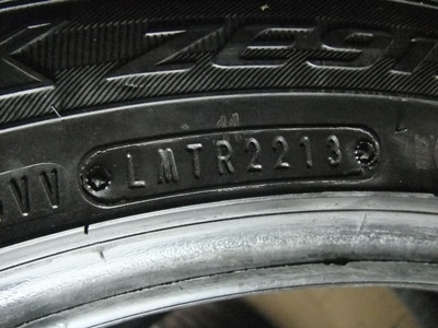 ยาง Falken 235/45/18 ปี13