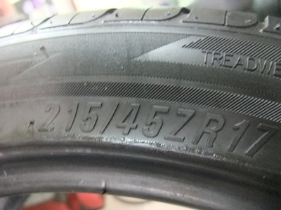 ยาง Maxxis 215/45/17 ปี12