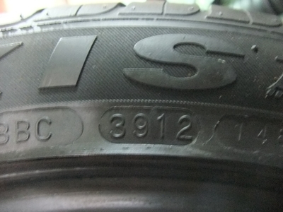 ยาง Maxxis 215/45/17 ปี12