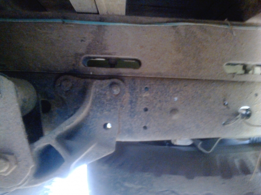 หกล้อ อีซูซุ NPR115แรง