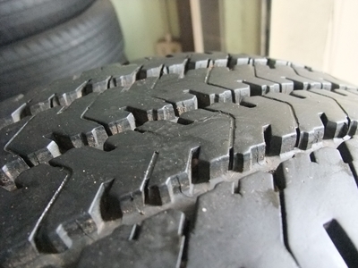 ยาง XCD 215R14 ปี14