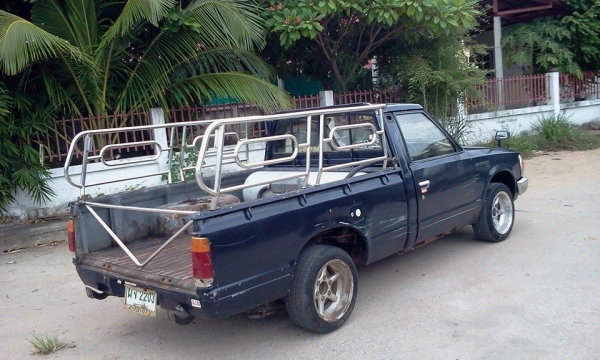 ขาย DATSAN 720 กะบะคลาสสิคช่วงสั้น 4 ขอ พร้อมใช้วิ่งไกลสบาย ขาย DATSAN 720 กะบะคลาสสิคช่วงสั้น 4 ขอ พร้อมใช้วิ่งไกลสบาย