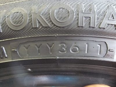 ยาง Yokohama 215/50/17 ปี11 ยาง Yokohama 215/50/17 ปี11
