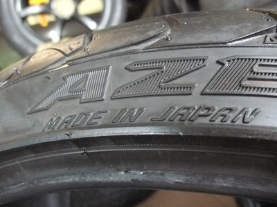 ยาง Falken 275/30/19 ปี--