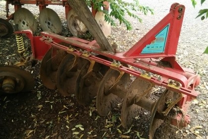 อุปกรณ์รถไถ 45-49 แรงครับ