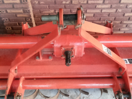 อุปกรณ์รถไถ 45-49 แรงครับ