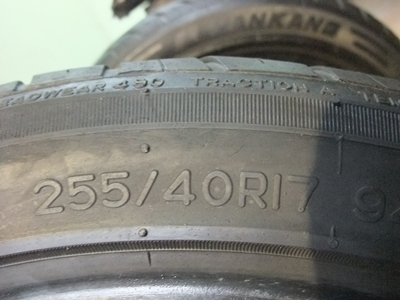 ยาง Nankang 255/40/17 ปี11