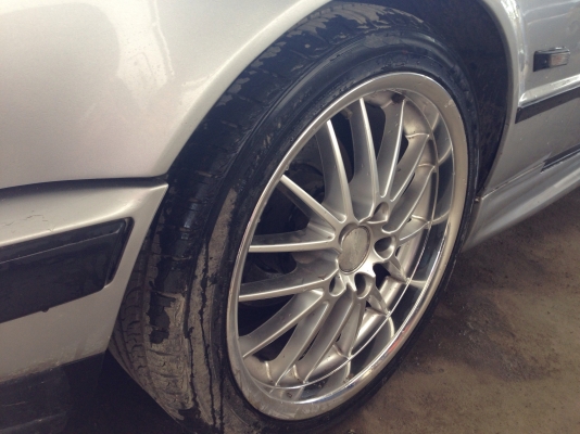 ขาย bmw e34 เครื่อง 1jz turbo vvti รถจอดครับไม่ได้ใช้งาน สนใจโทร 0947969069